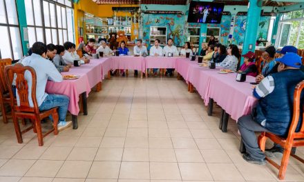 Gobierno Municipal dialoga con restauranteros del Corredor Gastronómico de La Mata