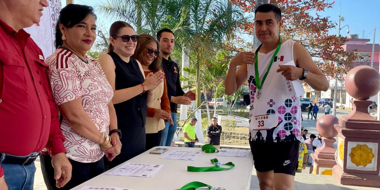 EJÉRCITO MEXICANO FOMENTA LA SANA CONVIVENCIA Y LA ACTIVIDAD FÍSICA EN TEMPOAL, VER.