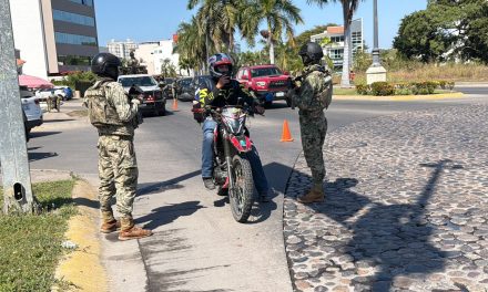 Marina refrenda su compromiso de velar por la paz y seguridad de las familias mexicanas en Puerto Vallarta, Jalisco