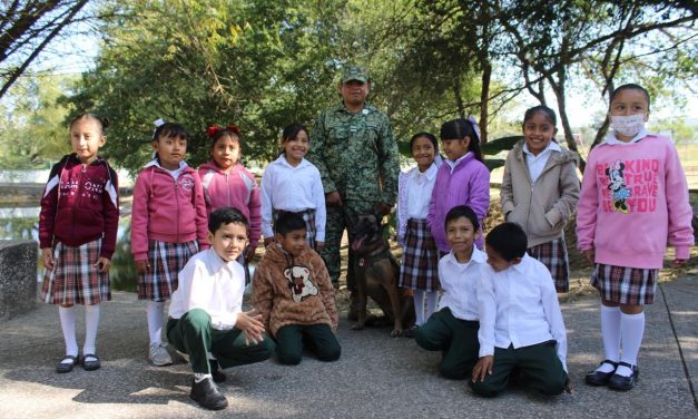 Ejército Mexicano, recibe en sus Instalaciones a escuela primaria