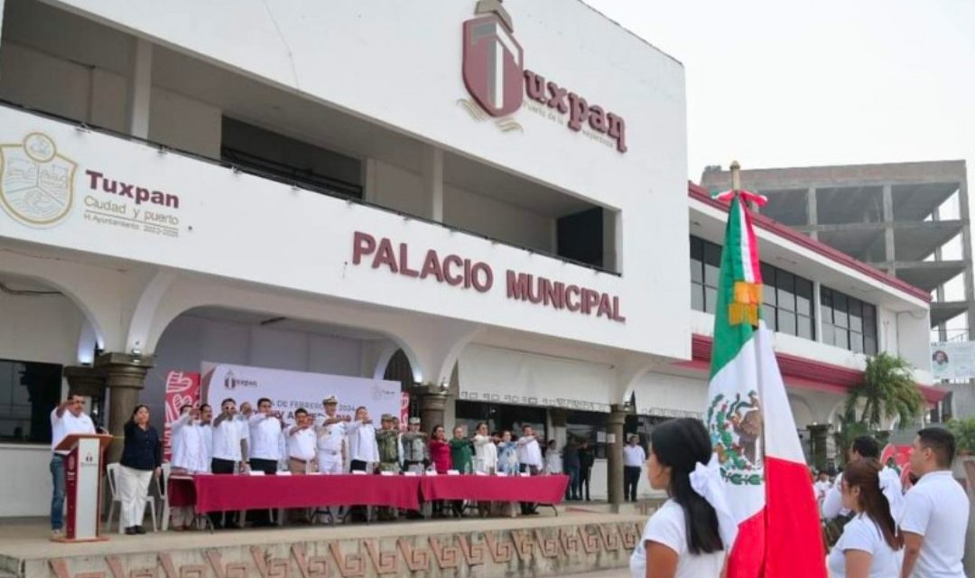 Realizan Honores Cívicos Intinerantes