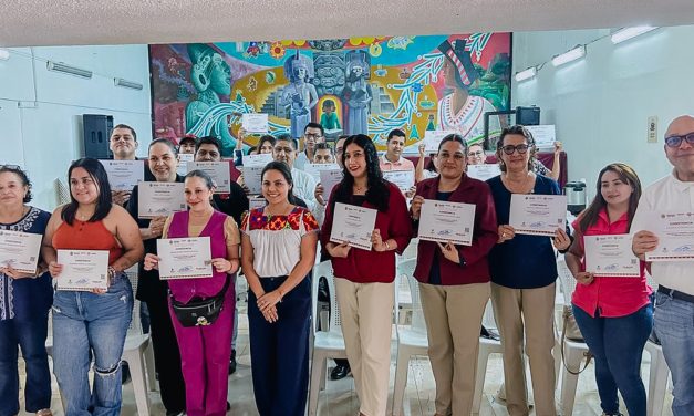 Tuxpan fortalece la calidad turística con capacitación estatal