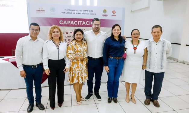 Tuxpan, anfitrión de capacitación sobre la “Guía Metodológica para la Elaboración del Plan Municipal de Desarrollo.