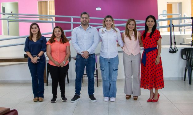 Visita Directora de CRISVER el CRRI-DIF Tuxpan para fortalecer servicios de rehabilitación