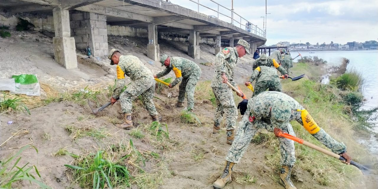 EJÉRCITO MEXICANO Y GUARDIA NACIONAL FORTALECEN LA RECUPERACIÓN DE ESPACIOS PÚBLICOS EN TUXPAN