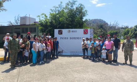 FORTALECE EJÉRCITO MEXICANO VÍNCULO CON LA CIUDADANÍA MEDIANTE PASEO DOMINICAL EN COATZINTLA