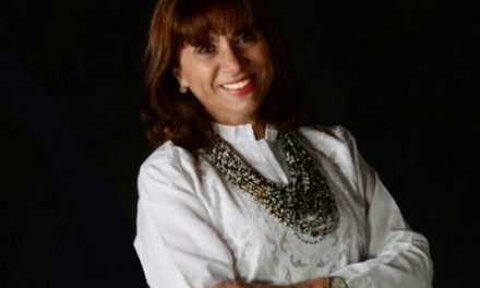 Tuxpan: Donde la Luz se hace Agua, exposición pictórica de Margarita Chacón Bache se presenta el jueves