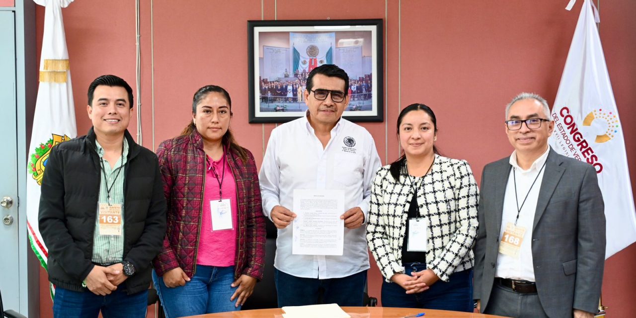 Media diputado Esteban Bautista en conflicto entre autoridades de Yecuatla