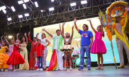 Tuxpan despide la temporada vacacional con música y gran ambiente familiar