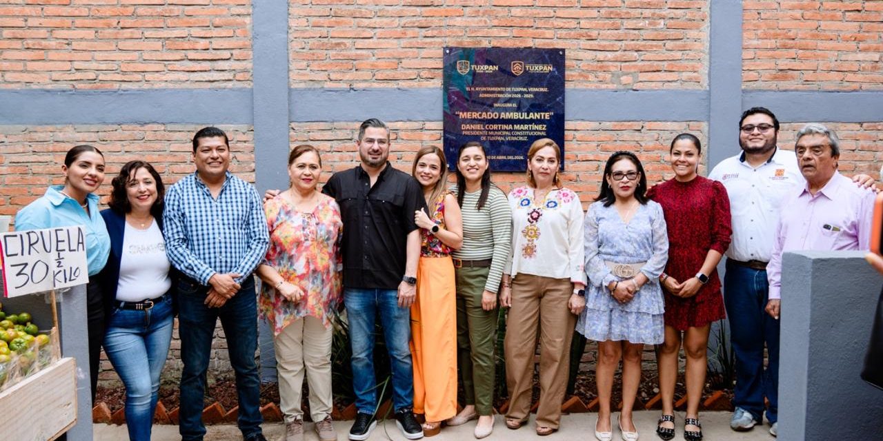 Daniel Cortina cumple compromiso y ordena el centro de Tuxpan con nuevo Mercado Ambulante