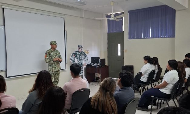 Hospital Militar Regional realiza conferencia para una sonrisa sana