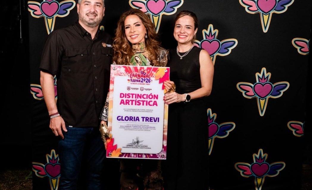 Récord histórico en Tuxpan: Gloria Trevi reúne a más de 30 mil asistentes y primer espectacular paseo del Carnaval 2026