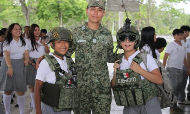 Ejército Mexicano realiza actividades de acercamiento social en la zona norte de Veracruz
