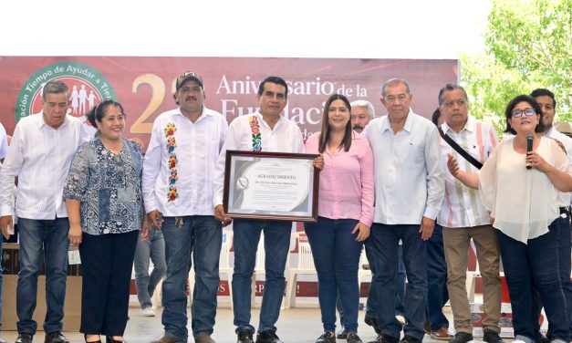 Veracruz tiene rumbo y dirección con Rocío Nahle: Esteban Bautista
