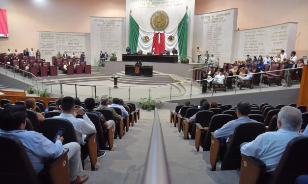 Escuela Normal Veracruzana será “Centenaria”, aprueba Congreso