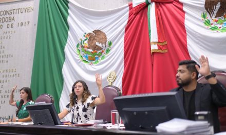 Recibe Congreso propuesta de saneamiento financiero municipal