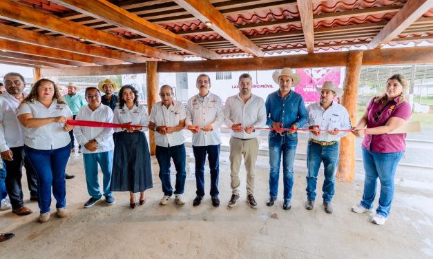 Presentan en Tuxpan el Laboratorio Móvil de Diagnóstico Zoosanitario para fortalecer la sanidad ganadera