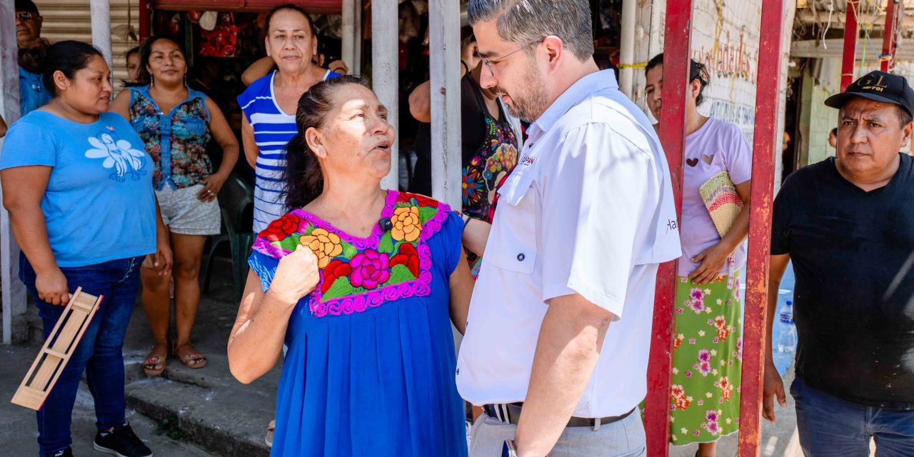 Gobierno de Tuxpan concluye la sustitución de rejillas en la calle 15 de Septiembre