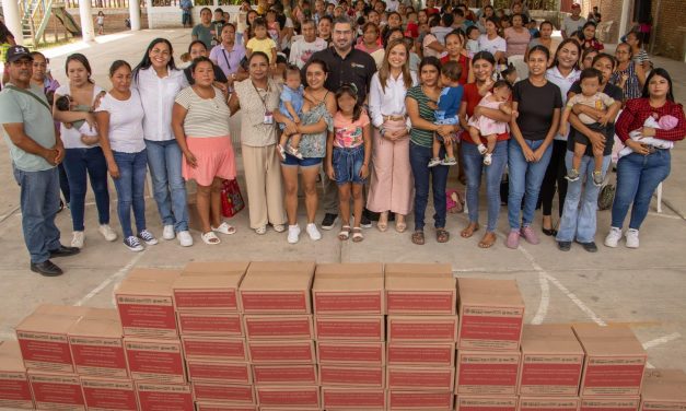 DIF Tuxpan fortalece alimentación materna e infantil en comunidades
