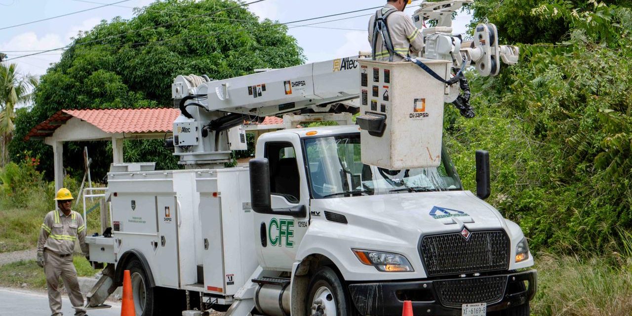 Gobierno de Tuxpan y CFE trabajan para brindar mayor seguridad y mejor servicio eléctrico