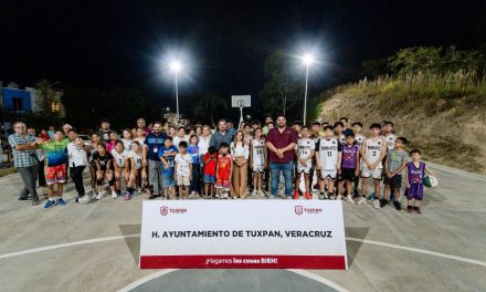 GOBIERNO MUNICIPAL REHABILITA CANCHAS DEPORTIVAS DE PETRÓPOLIS