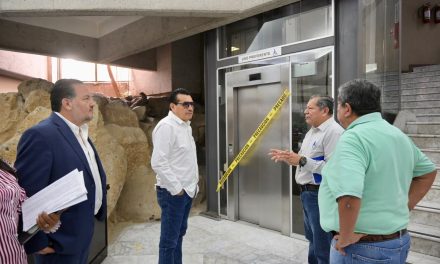 Supervisa presidente de la Jucopo trabajos de mantenimiento al inmueble del Congreso